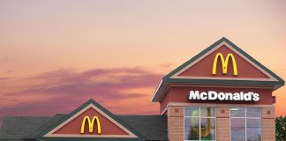 how much does a mcdonald's franchise cost and make
